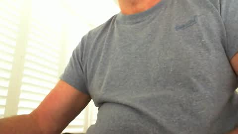 Snapshot of davesu12345 chatting on October 2025 08:28:01 AM davesu12345 online show from October 2025 08:28:01 AM