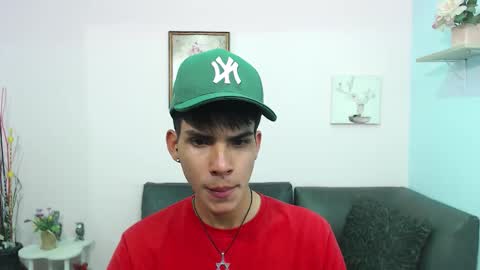 Snapshot of david_925_ chatting on October 2025 04:46:02 AM David online show from October 2025 04:46:02 AM