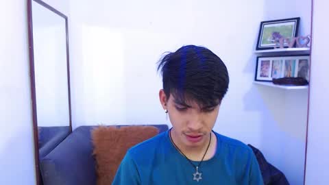 Snapshot of david_925_ chatting on November 2025 04:11:02 AM David online show from November 2025 04:11:02 AM