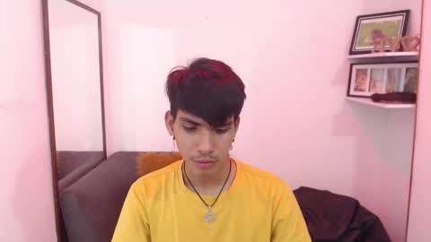 Snapshot of david_925_ chatting on November 2025 04:01:02 AM David online show from November 2025 04:01:02 AM