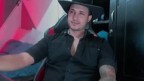 Snapshot of david__ox chatting on February 2026 09:40:02 PM david__ox online show from February 2026 09:40:02 PM