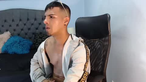 david_bandercock online show from December 2024 08:30:02 AM