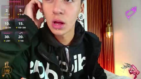 Snapshot of david_banks_ chatting on February 2026 12:17:01 PM David online show from February 2026 12:17:01 PM