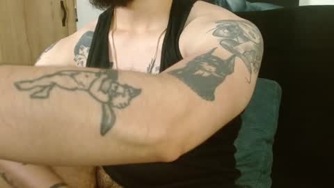 Snapshot of david_franco1 chatting on October 2025 09:13:01 PM Twitter davidsanctum online show from October 2025 09:13:01 PM