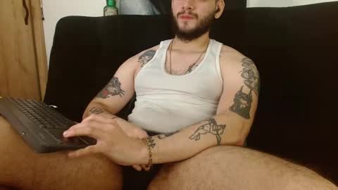 Snapshot of david_franco1 chatting on November 2025 11:03:01 PM Twitter davidsanctum online show from November 2025 11:03:01 PM