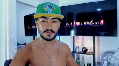 Hey im David that loves to explore and speak their fantasies. Very open talktative and nice. Feel free to chat with me online show from June 2026 12:56:02 AM