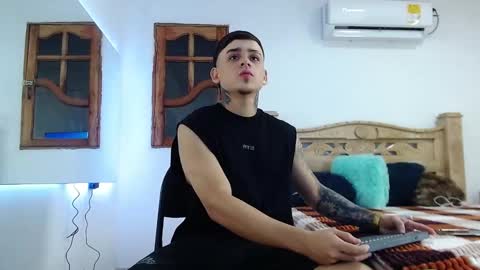 luis online show from November 2025 08:03:02 AM