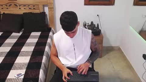 luis online show from November 2025 07:30:02 AM