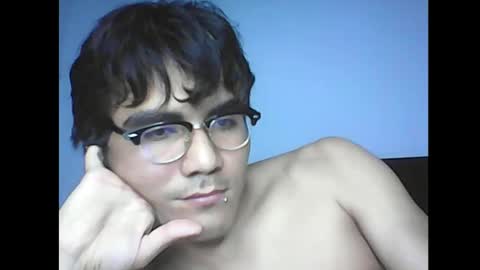 Snapshot of david_stuart07 chatting on February 2025 09:44:02 PM davidstuart online show from February 2025 09:44:02 PM