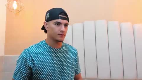 david_victoriaa online show from February 2025 01:13:02 PM