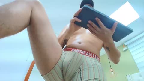 david_victoriaa online show from November 2025 01:25:02 PM