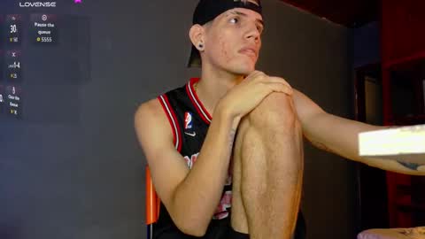 daviid_huge online show from September 2025 08:15:02 AM