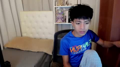 Snapshot of davincihugecock chatting on February 2026 04:50:01 PM daniel online show from February 2026 04:50:01 PM