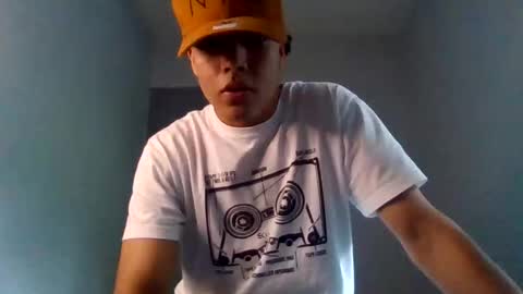 Snapshot of davinxxix chatting on June 2026 05:37:02 PM davinxi online show from June 2026 05:37:02 PM