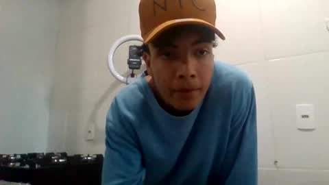 Snapshot of davinxxix chatting on June 2026 04:44:01 PM davinxi online show from June 2026 04:44:01 PM