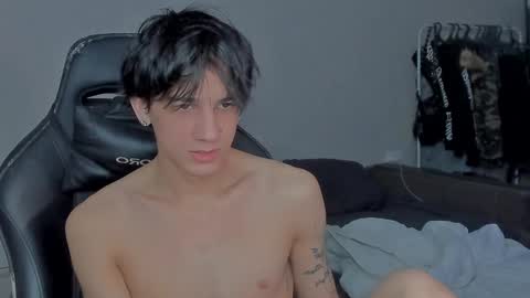 davis online show from January 2025 08:55:01 PM