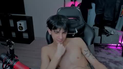 davis online show from March 2025 06:15:02 AM