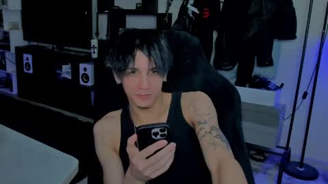 davis online show from April 2026 02:15:02 PM