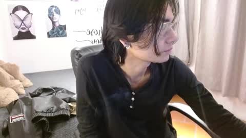 davoxer online show from October 2025 03:08:01 AM