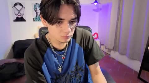 davoxer online show from February 2026 02:22:01 AM