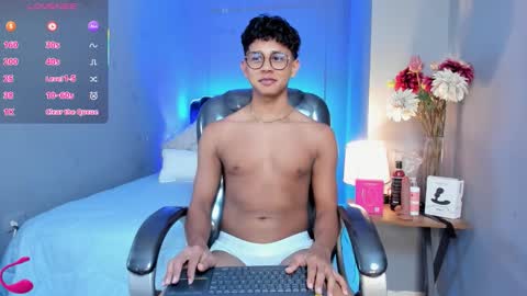 dawn_16 online show from November 2025 09:26:02 PM