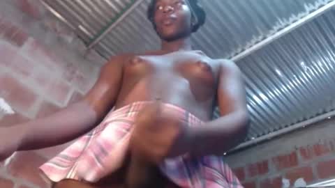 dayanara22 online show from February 2025 05:42:01 PM