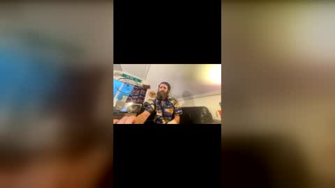 Snapshot of dayblue chatting on May 2026 12:27:01 AM dayblue online show from May 2026 12:27:01 AM