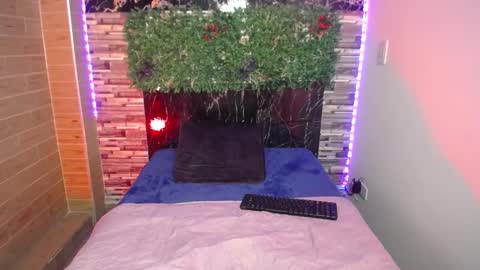 dayis_durand online show from September 2025 08:35:02 PM