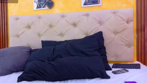 dayis_miller online show from February 2026 09:38:02 PM