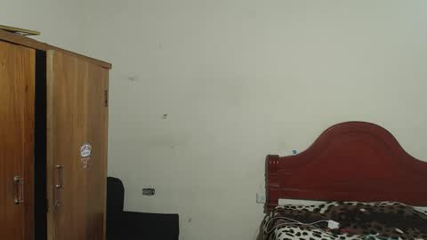 Dylon online show from January 2026 12:15:01 AM