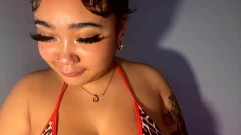 Snapshot of dayqueen1 chatting on May 2026 12:32:01 PM dayqueen1 online show from May 2026 12:32:01 PM