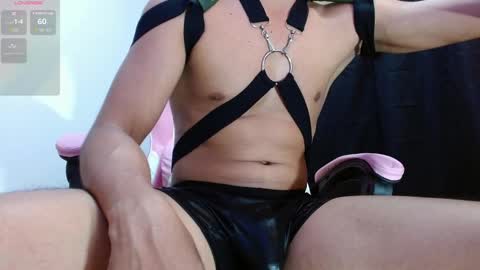 dayro_dduran online show from September 2025 06:57:01 PM