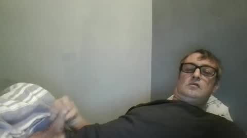 Dazzill online show from October 2025 06:49:01 PM
