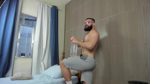 Dean online show from February 2025 08:55:02 PM