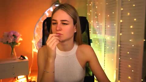 Debora online show from March 2026 04:16:02 AM