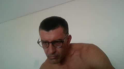 Snapshot of decemberbruno chatting on March 2026 06:25:01 PM decemberbruno online show from March 2026 06:25:01 PM