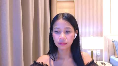 deedeedoll online show from August 2026 11:56:02 AM