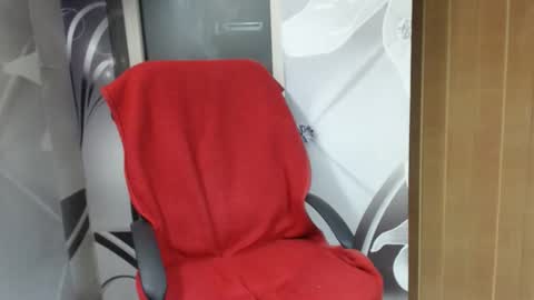 hi guys i m a cute milf i m here for good time and nice people pls be respectfool and enjoy me online show from February 2026 03:14:02 AM