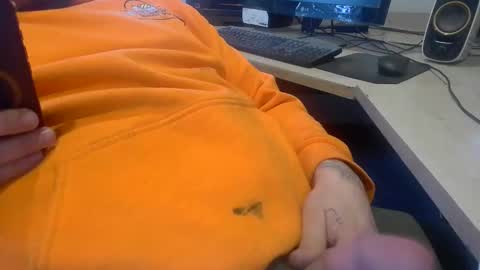 Snapshot of deepstrokes25 chatting on March 2025 04:35:02 PM deepstrokes25 online show from March 2025 04:35:02 PM