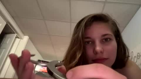 Snapshot of deepthroatqueen33 chatting on October 2025 12:59:01 PM deepthroatqueen33 online show from October 2025 12:59:01 PM