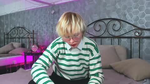 deficitt online show from January 2025 08:45:02 PM