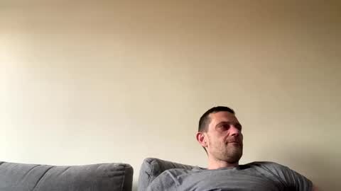 Snapshot of defloy chatting on January 2025 12:33:01 PM Defloy online show from January 2025 12:33:01 PM