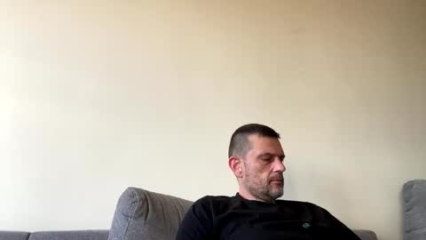 Snapshot of defloy chatting on November 2025 08:15:02 AM Defloy online show from November 2025 08:15:02 AM