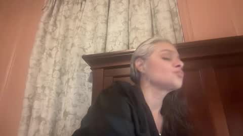 Snapshot of degeneratesaint chatting on February 2026 07:16:02 AM Tori online show from February 2026 07:16:02 AM