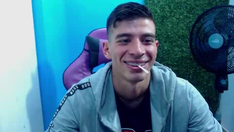 Snapshot of deiby_baby chatting on December 2024 04:13:01 AM DEIBY online show from December 2024 04:13:01 AM