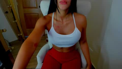 deisymadrid online show from January 2025 06:49:01 PM