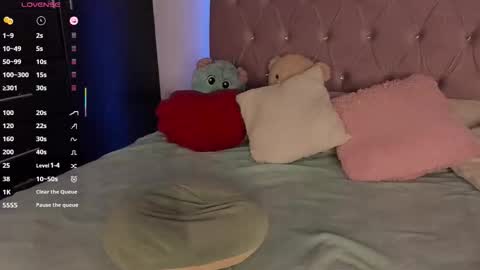 Snapshot of deisy_smith_ chatting on September 2025 11:49:02 PM Deisy online show from September 2025 11:49:02 PM