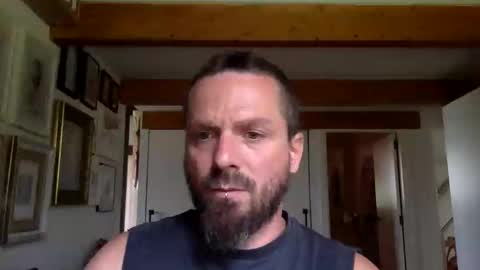 Snapshot of deivitzzz chatting on September 2025 10:15:01 AM Hermes online show from September 2025 10:15:01 AM