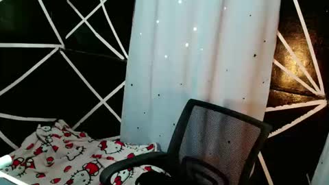 delicious_cum_girlxx online show from September 2025 11:28:01 PM