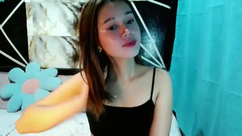 Snapshot of delicious_cum_girlxx chatting on December 2025 03:44:02 AM delicious_cum_girlxx online show from December 2025 03:44:02 AM